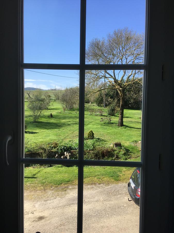 La Maire Bed and Breakfast Saint-Victor-Rouzaud Exterior foto